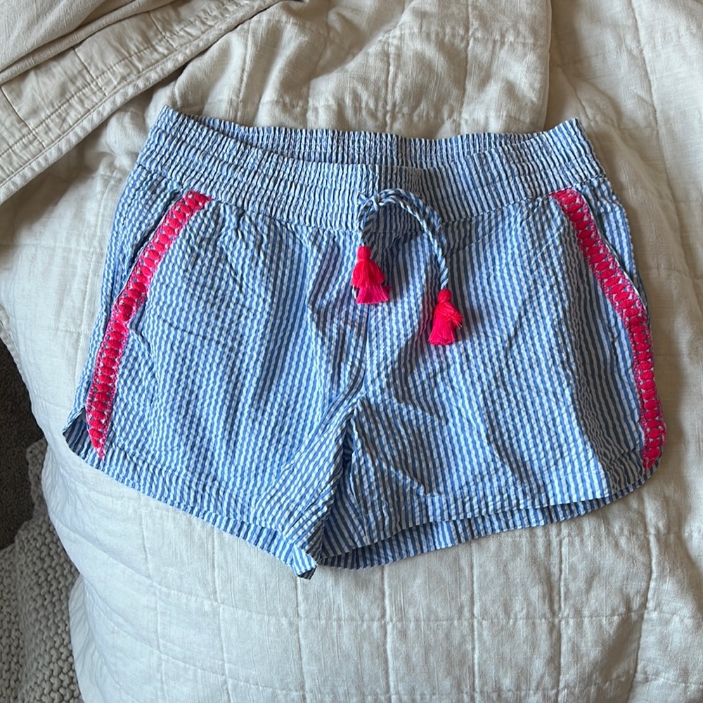 Vineyard Vines womens mid rise Shorts size small